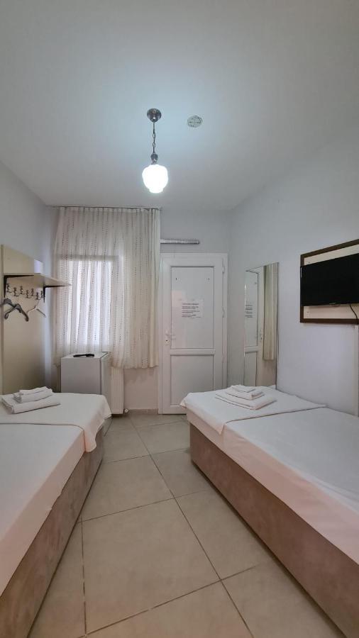 Begonvil Otel Çeşme Exterior foto